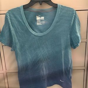 Nike dri-fit T-shirt